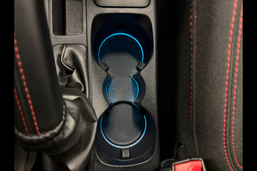 Ford Puma 1.0 EcoBoost Hybrid ST-Line NAVIGATIE APPLE CARPLAY STOELVERWARMING AIRCO PDC CRUISE Ford Puma 1.0 EcoBoost Hybrid ST-Line NAVIGATIE APPLE CARPLAY STOELVERWARMING AIRCO PDC CRUISE