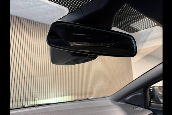 Ford Puma 1.0 EcoBoost Hybrid ST-Line NAVIGATIE APPLE CARPLAY STOELVERWARMING AIRCO PDC CRUISE Ford Puma 1.0 EcoBoost Hybrid ST-Line NAVIGATIE APPLE CARPLAY STOELVERWARMING AIRCO PDC CRUISE