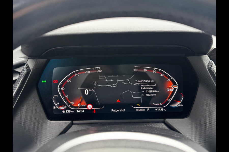 BMW 1-serie 118i M SPORT EXECUTIVE EDITION PANORAMADAK CARPLAY DAB+ ORIGINEEL NEDERLANDS LED BMW 1-serie 118i M SPORT EXECUTIVE EDITION PANORAMADAK CARPLAY DAB+ ORIGINEEL NEDERLANDS LED