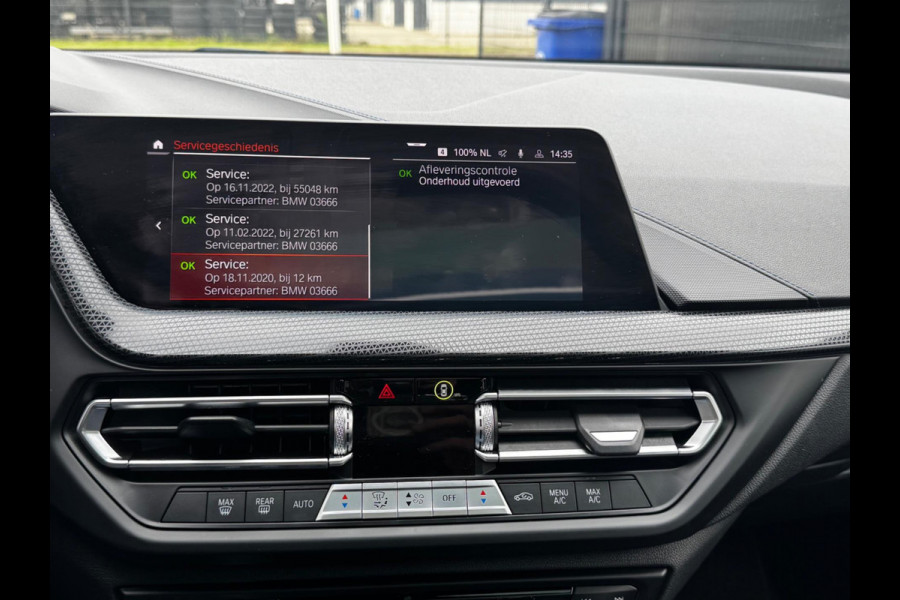 BMW 1-serie 118i M SPORT EXECUTIVE EDITION PANORAMADAK CARPLAY DAB+ ORIGINEEL NEDERLANDS LED BMW 1-serie 118i M SPORT EXECUTIVE EDITION PANORAMADAK CARPLAY DAB+ ORIGINEEL NEDERLANDS LED