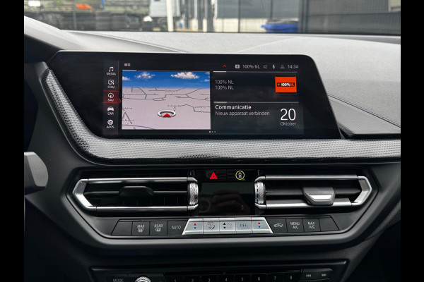BMW 1-serie 118i M SPORT EXECUTIVE EDITION PANORAMADAK CARPLAY DAB+ ORIGINEEL NEDERLANDS LED BMW 1-serie 118i M SPORT EXECUTIVE EDITION PANORAMADAK CARPLAY DAB+ ORIGINEEL NEDERLANDS LED