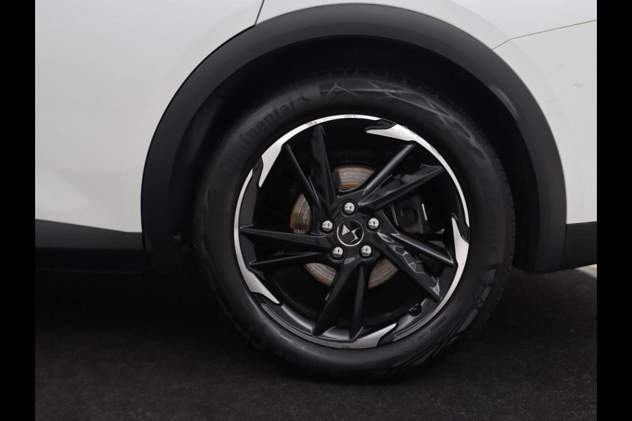 DS 7 Crossback E-Tense Rivoli | Panoramadak | Trekhaak | Leder | Stoelverwarming | Nachtzicht | Adaptive cruise | 360 Camera | Carplay | Sfeerverlichting | Navigatie | Keyless | 19'' | Memory