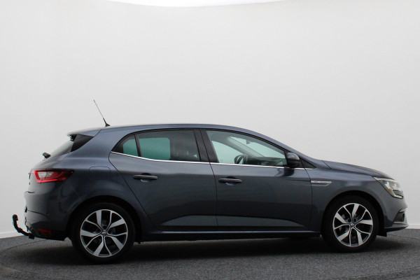 Renault Mégane 1.2 TCe Bose Bose Audio, Leder/Stof, Camera, Cruise, Navigatie, DAB, PDC, Trekhaak, 17''