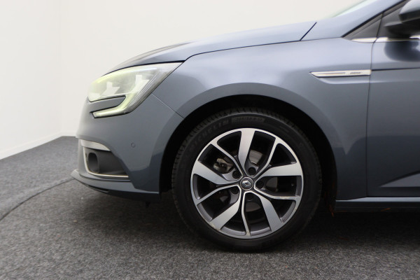 Renault Mégane 1.2 TCe Bose Bose Audio, Leder/Stof, Camera, Cruise, Navigatie, DAB, PDC, Trekhaak, 17''