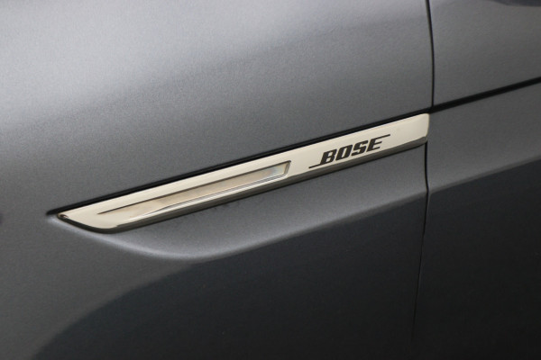 Renault Mégane 1.2 TCe Bose Bose Audio, Leder/Stof, Camera, Cruise, Navigatie, DAB, PDC, Trekhaak, 17''