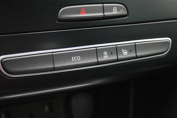 Renault Mégane 1.2 TCe Bose Bose Audio, Leder/Stof, Camera, Cruise, Navigatie, DAB, PDC, Trekhaak, 17''