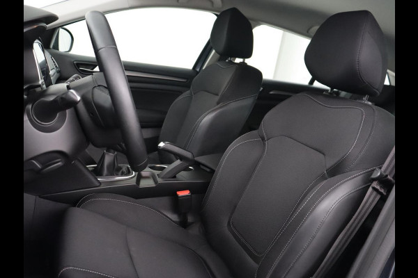 Renault Mégane 1.3 TCe Business Zen | Trekhaak | Camera | Keyless | Carplay | Navigatie | Full LED | DAB | Parkeerhulp | Climate control | Cruise control