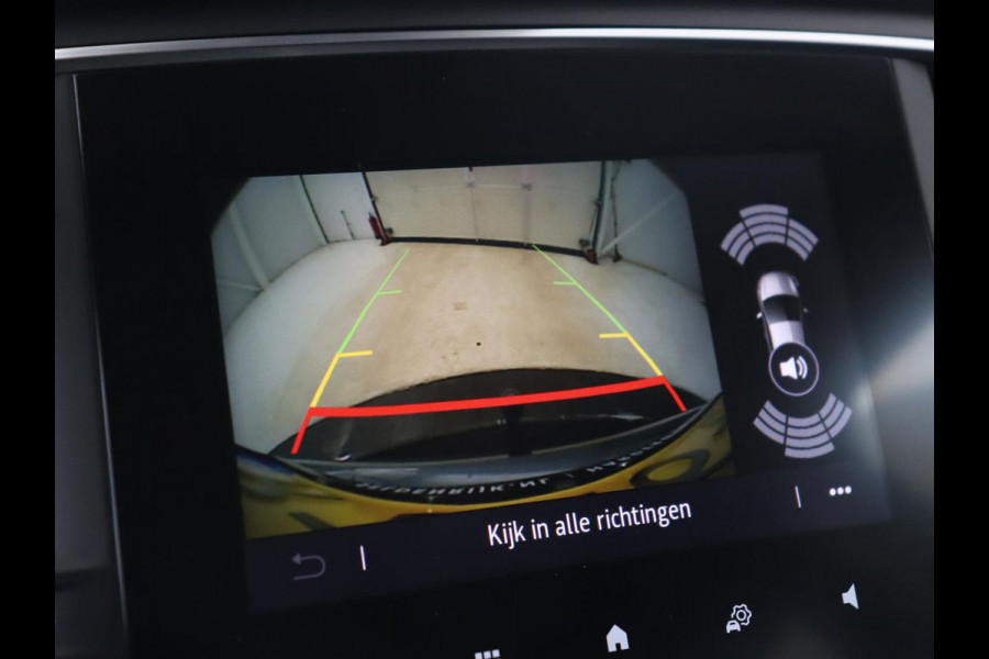 Renault Mégane 1.3 TCe Business Zen | Trekhaak | Camera | Keyless | Carplay | Navigatie | Full LED | DAB | Parkeerhulp | Climate control | Cruise control