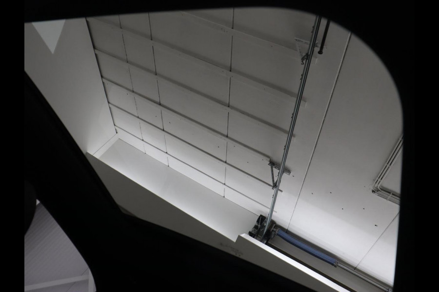 Mercedes-Benz A-Klasse 180 AMG | Panoramadak | Matrix LED | Sfeerverlichting | Keyless | Camera | Carplay | Leder/Alcantara | Memory | Keyless | Widescreen | Mercedes-Benz A-Klasse 180 AMG | Panoramadak | Matrix LED | Sfeerverlichting | Keyless | Camera | Carplay | Leder/Alcantara | Memory | Keyless | Widescreen |