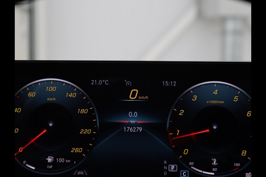 Mercedes-Benz A-Klasse 180 AMG | Panoramadak | Matrix LED | Sfeerverlichting | Keyless | Camera | Carplay | Leder/Alcantara | Memory | Keyless | Widescreen | Mercedes-Benz A-Klasse 180 AMG | Panoramadak | Matrix LED | Sfeerverlichting | Keyless | Camera | Carplay | Leder/Alcantara | Memory | Keyless | Widescreen |