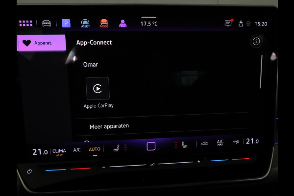 Volkswagen Golf 1.5 eTSI 50 Jahre Edition 150 pk Automaat (DSG) | Navigatie | Panoramadak | Parkeersensoren (Park assist)  | Achteruitrijcamera | Matrix LED koplampen | Stoelverwarming | Volkswagen Golf 1.5 eTSI 50 Jahre Edition 150 pk Automaat (DSG) | Navigatie | Panoramadak | Parkeersensoren (Park assist)  | Achteruitrijcamera | Matrix LED koplampen | Stoelverwarming |