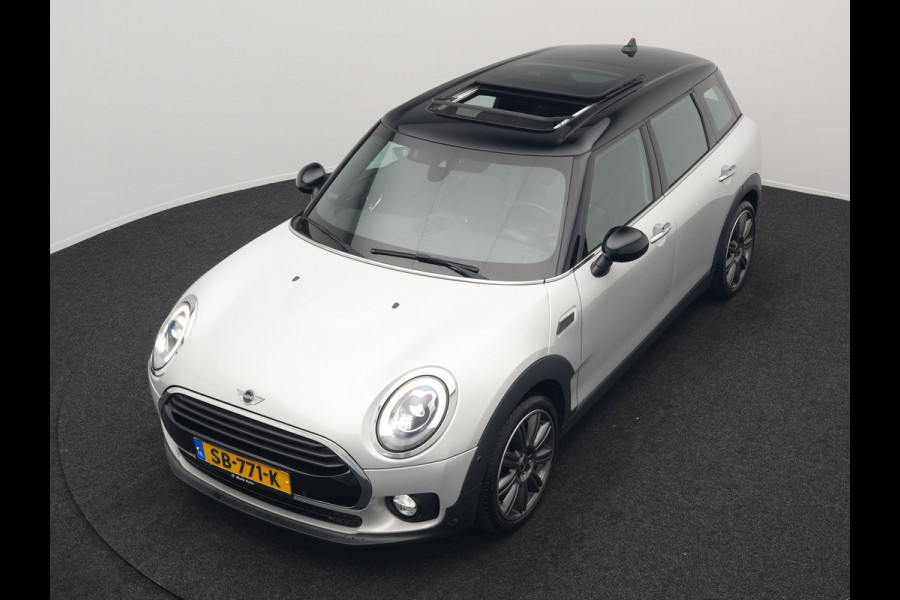 MINI Clubman 1.5 Cooper Chili Handgeschakeld 136pk | Panodak | Harman & Kardon | Apple Carplay | Lederen Sportstoelen | Navigatie | Cruise Control | Sportstuur | MINI Clubman 1.5 Cooper Chili Handgeschakeld 136pk | Panodak | Harman & Kardon | Apple Carplay | Lederen Sportstoelen | Navigatie | Cruise Control | Sportstuur |