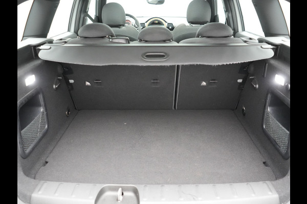 MINI Clubman 1.5 Cooper Chili Handgeschakeld 136pk | Panodak | Harman & Kardon | Apple Carplay | Lederen Sportstoelen | Navigatie | Cruise Control | Sportstuur | MINI Clubman 1.5 Cooper Chili Handgeschakeld 136pk | Panodak | Harman & Kardon | Apple Carplay | Lederen Sportstoelen | Navigatie | Cruise Control | Sportstuur |