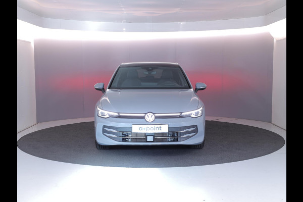Volkswagen Golf 1.5 eTSI 50 Jahre Edition 150 pk Automaat (DSG) | Navigatie | Panoramadak | Parkeersensoren (Park assist)  | Achteruitrijcamera | Matrix LED koplampen | Stoelverwarming | Volkswagen Golf 1.5 eTSI 50 Jahre Edition 150 pk Automaat (DSG) | Navigatie | Panoramadak | Parkeersensoren (Park assist)  | Achteruitrijcamera | Matrix LED koplampen | Stoelverwarming |
