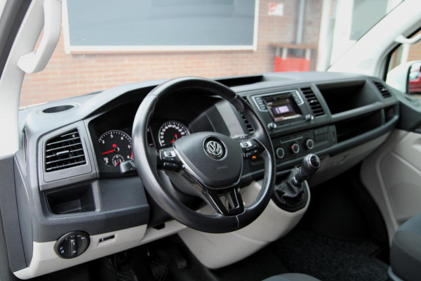 Volkswagen Transporter 2.0 TDI 114PK L1H1 Highline / Multi stuur / PDC 2x / Klep / Cruise