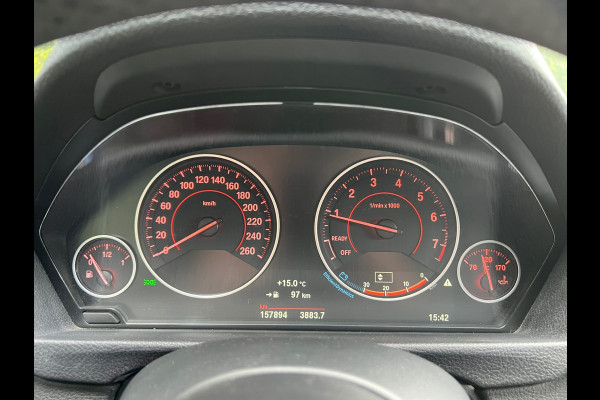 BMW 3 Serie 318i | M-Sport | Carbon | Sportlstoelen| Navi | Cruise | Clima