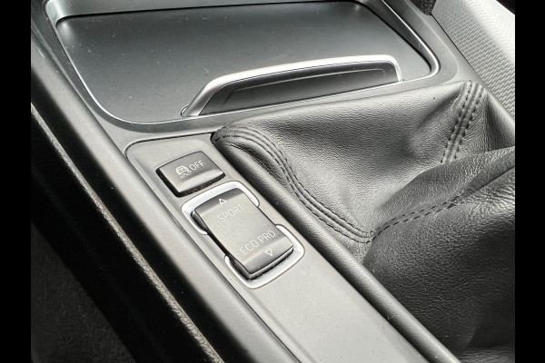 BMW 3 Serie 318i | M-Sport | Carbon | Sportlstoelen| Navi | Cruise | Clima