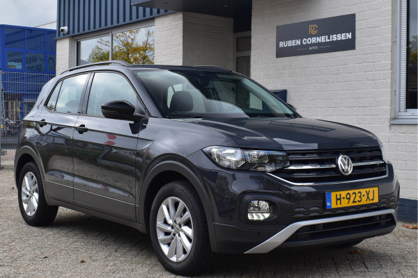 Volkswagen T-Cross 1.0 TSI Life Business | ACC | Carplay | Navi | Clima | Blind Spot | Parkeersensoren Volkswagen T-Cross 1.0 TSI Life Business | ACC | Carplay | Navi | Clima | Blind Spot | Parkeersensoren