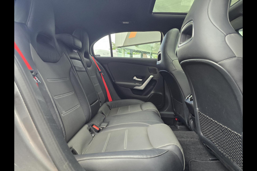 Mercedes-Benz A-Klasse 200 Premium Plus|NL AUTO!|AMG|PANO|MEMORY Mercedes-Benz A-Klasse 200 Premium Plus|NL AUTO!|AMG|PANO|MEMORY