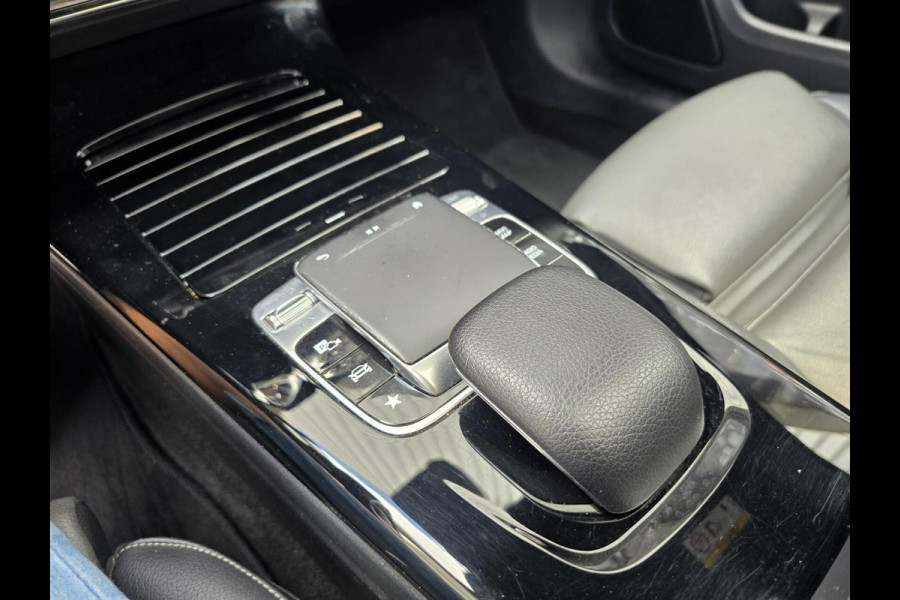 Mercedes-Benz A-Klasse 200 Premium Plus|NL AUTO!|AMG|PANO|MEMORY Mercedes-Benz A-Klasse 200 Premium Plus|NL AUTO!|AMG|PANO|MEMORY