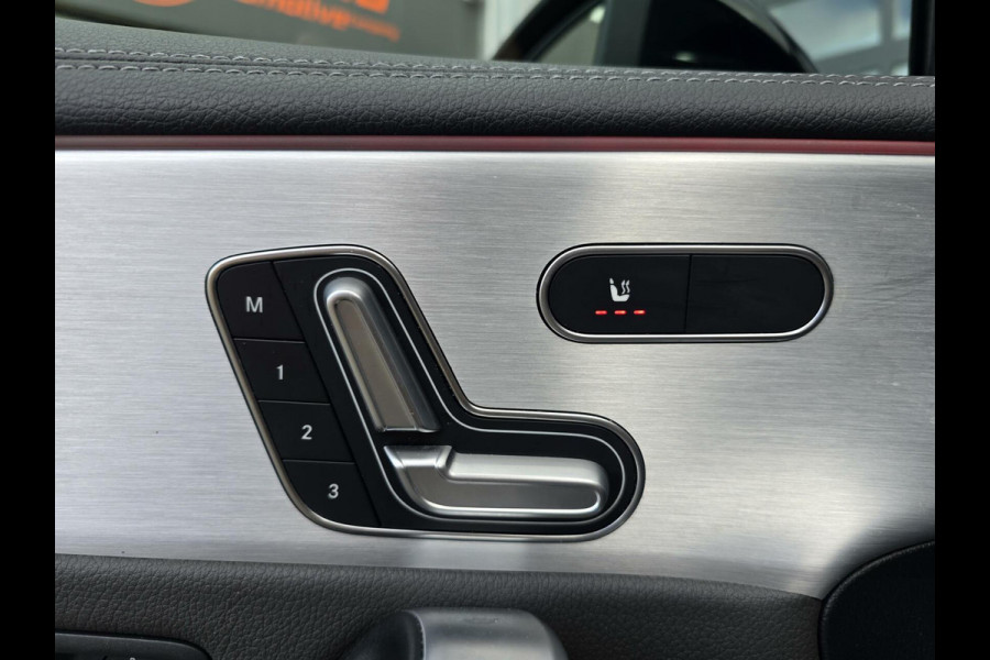 Mercedes-Benz A-Klasse 200 Premium Plus|NL AUTO!|AMG|PANO|MEMORY Mercedes-Benz A-Klasse 200 Premium Plus|NL AUTO!|AMG|PANO|MEMORY