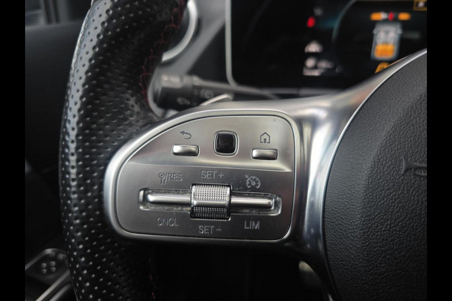 Mercedes-Benz B-Klasse 180 Premium Plus|AMG|PANO