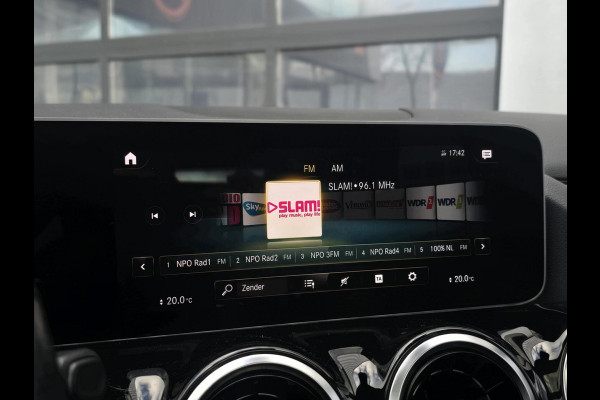 Mercedes-Benz B-Klasse 180 Premium Plus|AMG|PANO