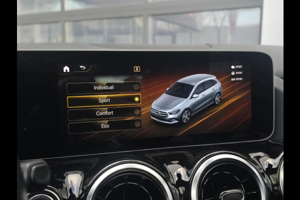 Mercedes-Benz B-Klasse 180 Premium Plus|AMG|PANO