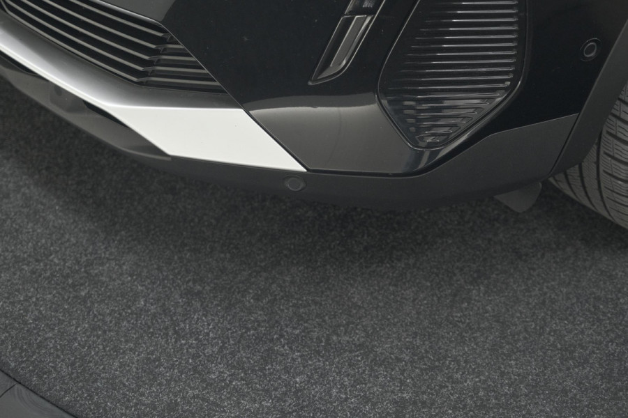 Peugeot 3008 1.6 PureTech 180 GT | Panoramadak | Adaptieve Cruise Control | Elektrische Kofferklep | Pack Leder Peugeot 3008 1.6 PureTech 180 GT | Panoramadak | Adaptieve Cruise Control | Elektrische Kofferklep | Pack Leder