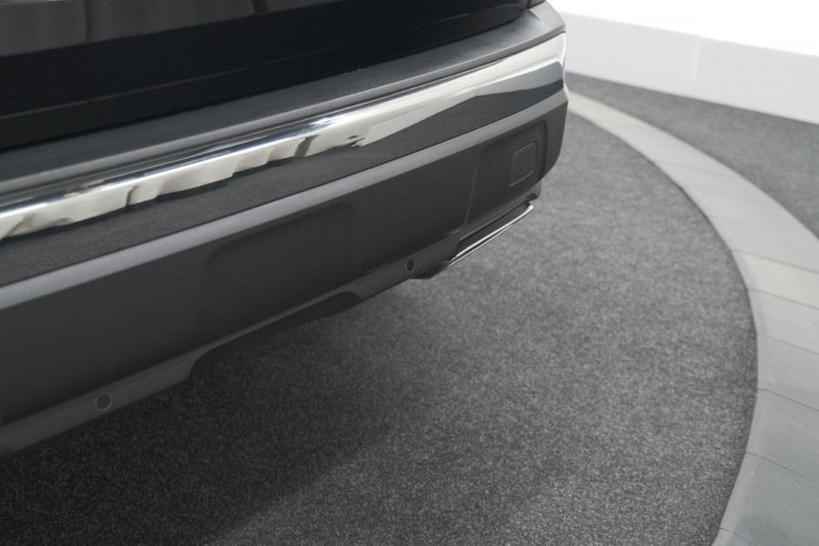 Peugeot 3008 1.6 PureTech 180 GT | Panoramadak | Adaptieve Cruise Control | Elektrische Kofferklep | Pack Leder Peugeot 3008 1.6 PureTech 180 GT | Panoramadak | Adaptieve Cruise Control | Elektrische Kofferklep | Pack Leder