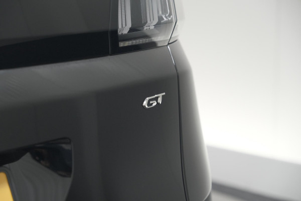 Peugeot 3008 1.6 PureTech 180 GT | Panoramadak | Adaptieve Cruise Control | Elektrische Kofferklep | Pack Leder Peugeot 3008 1.6 PureTech 180 GT | Panoramadak | Adaptieve Cruise Control | Elektrische Kofferklep | Pack Leder