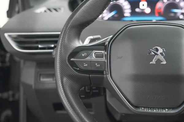 Peugeot 3008 1.6 PureTech 180 GT | Panoramadak | Adaptieve Cruise Control | Elektrische Kofferklep | Pack Leder Peugeot 3008 1.6 PureTech 180 GT | Panoramadak | Adaptieve Cruise Control | Elektrische Kofferklep | Pack Leder