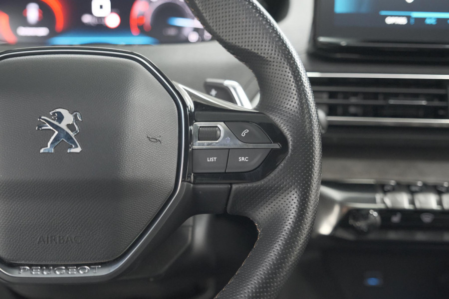 Peugeot 3008 1.6 PureTech 180 GT | Panoramadak | Adaptieve Cruise Control | Elektrische Kofferklep | Pack Leder Peugeot 3008 1.6 PureTech 180 GT | Panoramadak | Adaptieve Cruise Control | Elektrische Kofferklep | Pack Leder