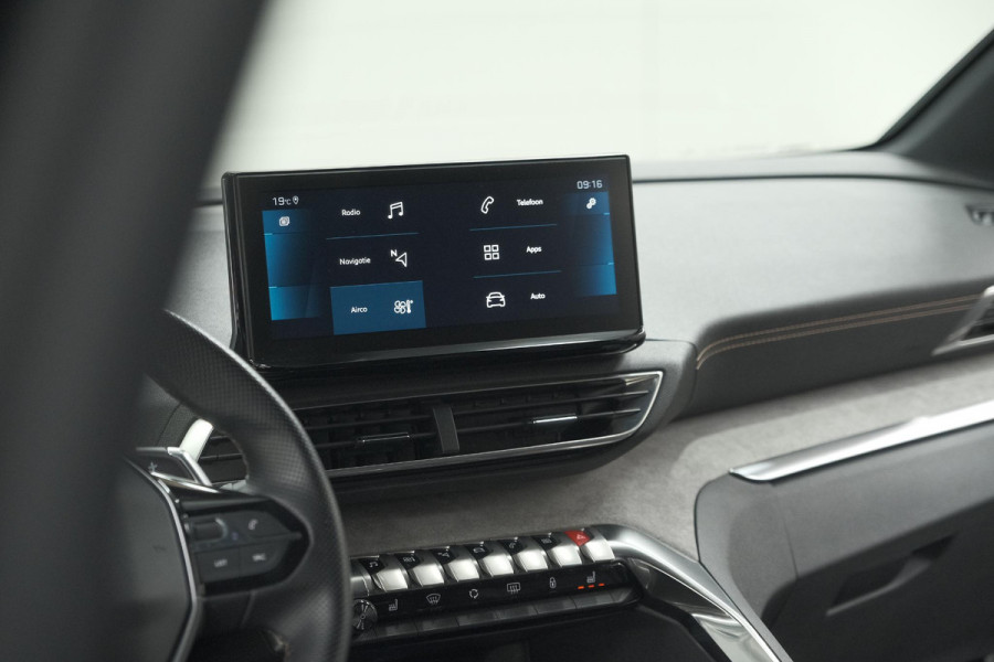 Peugeot 3008 1.6 PureTech 180 GT | Panoramadak | Adaptieve Cruise Control | Elektrische Kofferklep | Pack Leder Peugeot 3008 1.6 PureTech 180 GT | Panoramadak | Adaptieve Cruise Control | Elektrische Kofferklep | Pack Leder