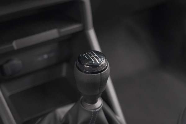 Dacia Duster Mild Hybrid 130 Expression | Camera | Stoelverwarming | Apple Carplay | Navigatie Dacia Duster Mild Hybrid 130 Expression | Camera | Stoelverwarming | Apple Carplay | Navigatie