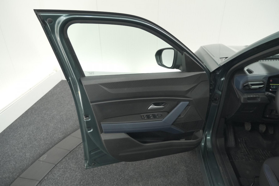 Dacia Duster Mild Hybrid 130 Expression | Camera | Stoelverwarming | Apple Carplay | Navigatie Dacia Duster Mild Hybrid 130 Expression | Camera | Stoelverwarming | Apple Carplay | Navigatie