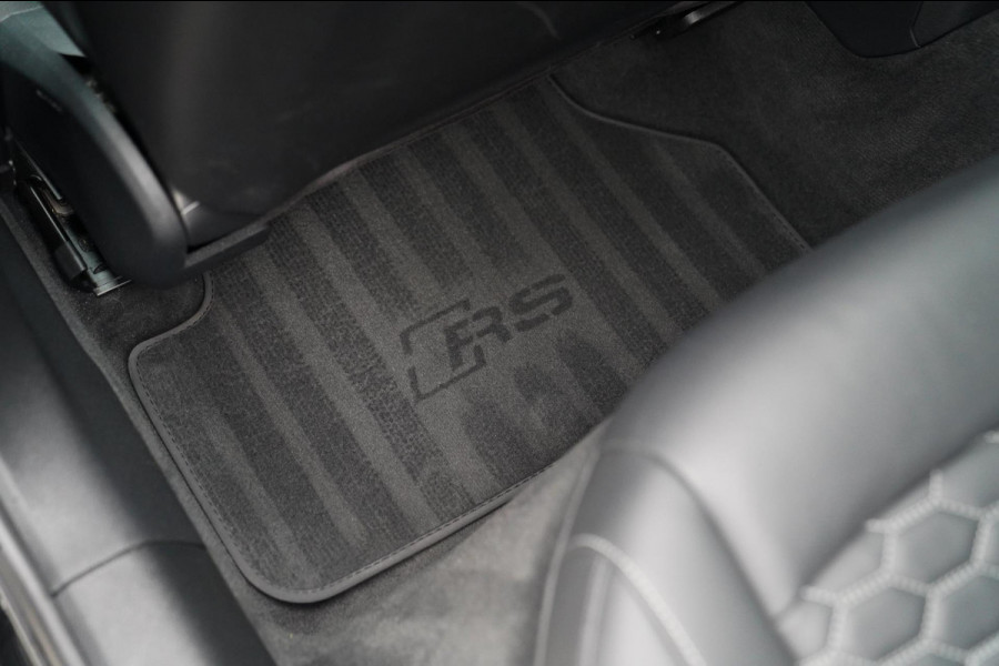 Audi RS4 Avant 2.9 TFSI RS 4 Quattro | Panorama | Bang&Olufsen | HuD | Facelift | Adaptieve Cruise | Lane Assist | Massage |450PK