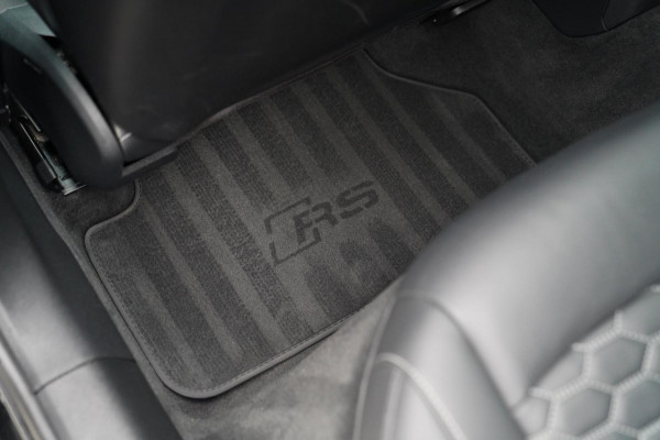 Audi RS4 Avant 2.9 TFSI RS 4 Quattro | Panorama | Bang&Olufsen | HuD | Facelift | Adaptieve Cruise | Lane Assist | Massage |450PK