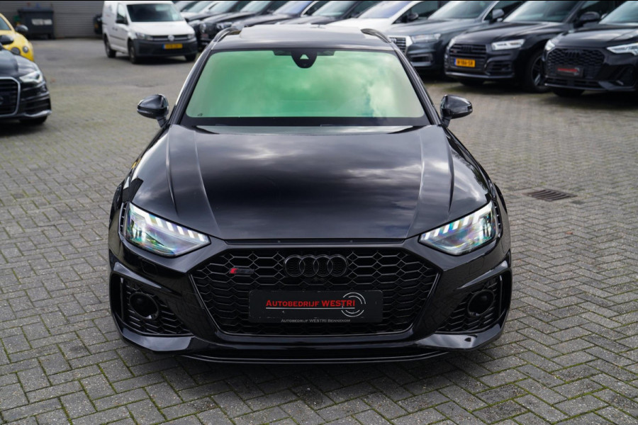 Audi RS4 Avant 2.9 TFSI RS 4 Quattro | Panorama | Bang&Olufsen | HuD | Facelift | Adaptieve Cruise | Lane Assist | Massage |450PK
