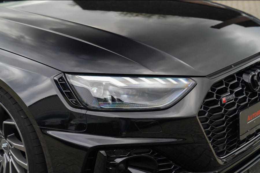 Audi RS4 Avant 2.9 TFSI RS 4 Quattro | Panorama | Bang&Olufsen | HuD | Facelift | Adaptieve Cruise | Lane Assist | Massage |450PK
