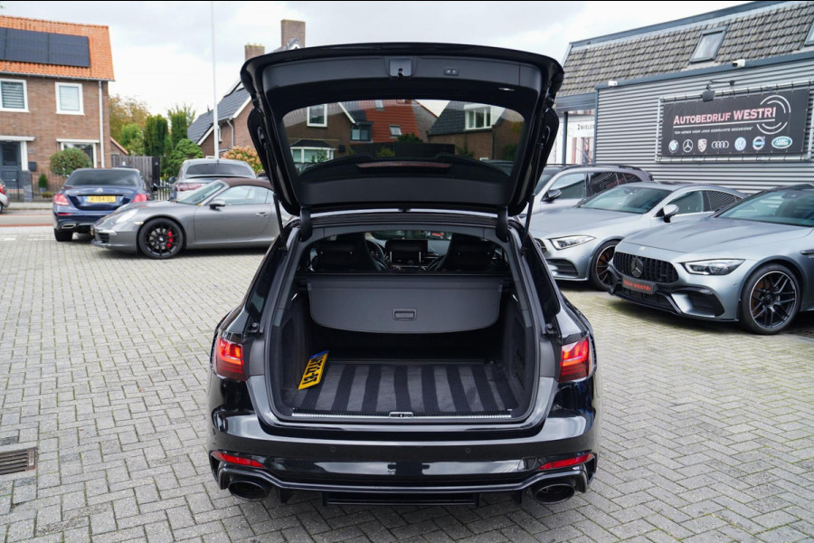 Audi RS4 Avant 2.9 TFSI RS 4 Quattro | Panorama | Bang&Olufsen | HuD | Facelift | Adaptieve Cruise | Lane Assist | Massage |450PK
