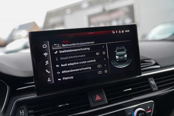 Audi RS4 Avant 2.9 TFSI RS 4 Quattro | Panorama | Bang&Olufsen | HuD | Facelift | Adaptieve Cruise | Lane Assist | Massage |450PK