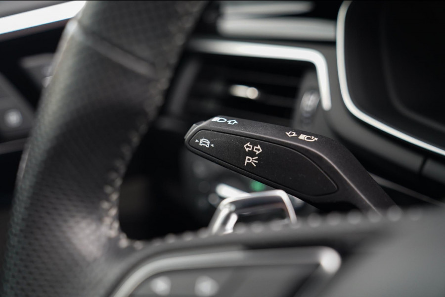 Audi RS4 Avant 2.9 TFSI RS 4 Quattro | Panorama | Bang&Olufsen | HuD | Facelift | Adaptieve Cruise | Lane Assist | Massage |450PK