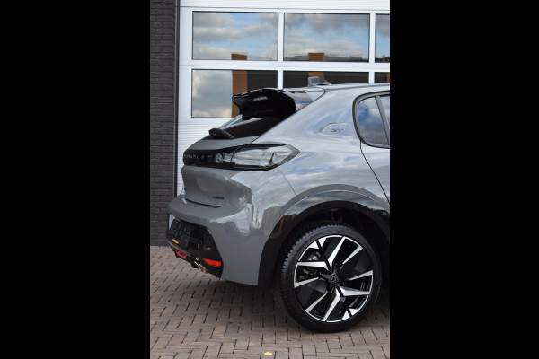 Peugeot 208 1.2 Hybrid 145PK e-DCS6 GT | Navi | Adapt. Cruise | 360 Camera | LED | Incl. garantie Peugeot 208 1.2 Hybrid 145PK e-DCS6 GT | Navi | Adapt. Cruise | 360 Camera | LED | Incl. garantie