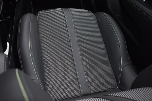 Peugeot 208 1.2 Hybrid 145PK e-DCS6 GT | Navi | Adapt. Cruise | 360 Camera | LED | Incl. garantie Peugeot 208 1.2 Hybrid 145PK e-DCS6 GT | Navi | Adapt. Cruise | 360 Camera | LED | Incl. garantie