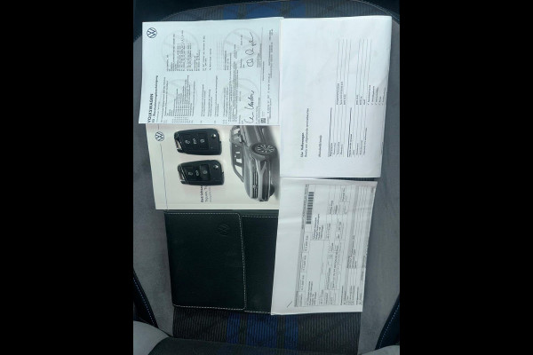 Volkswagen Tiguan 2.0 TSI R 75 Edition |4Motion|Akrapovic| Volkswagen Tiguan 2.0 TSI R 75 Edition |4Motion|Akrapovic|