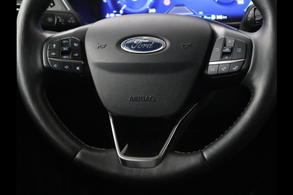 Ford Kuga 2.5 PHEV Vignale | Head-Up | Trekhaak | Adaptive cruise | Leder | 360 Camera | Stoelverwarming | Digital Cockpit | Carplay | Dodehoek detectie | Navigatie | Keyless | Achterbankverwarming | Plug In