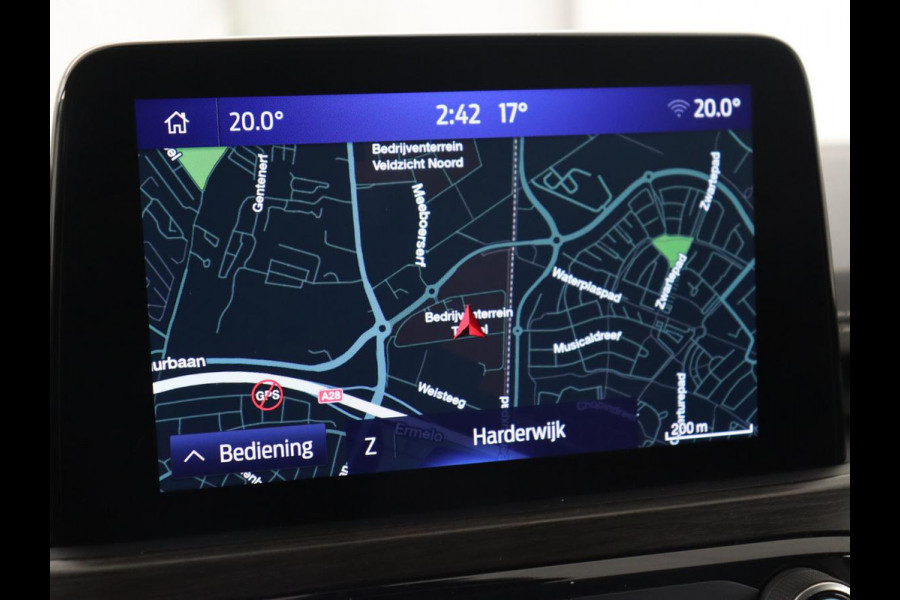 Ford Kuga 2.5 PHEV Vignale | Head-Up | Trekhaak | Adaptive cruise | Leder | 360 Camera | Stoelverwarming | Digital Cockpit | Carplay | Dodehoek detectie | Navigatie | Keyless | Achterbankverwarming | Plug In