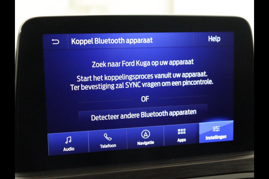 Ford Kuga 2.5 PHEV Vignale | Head-Up | Trekhaak | Adaptive cruise | Leder | 360 Camera | Stoelverwarming | Digital Cockpit | Carplay | Dodehoek detectie | Navigatie | Keyless | Achterbankverwarming | Plug In