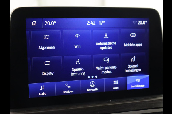 Ford Kuga 2.5 PHEV Vignale | Head-Up | Trekhaak | Adaptive cruise | Leder | 360 Camera | Stoelverwarming | Digital Cockpit | Carplay | Dodehoek detectie | Navigatie | Keyless | Achterbankverwarming | Plug In